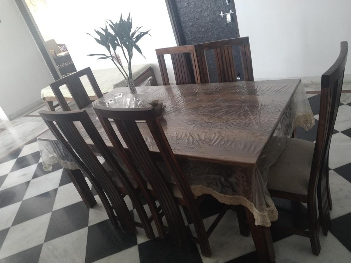 Ajay Bhawan Hotel Udajpur Zewnętrze zdjęcie