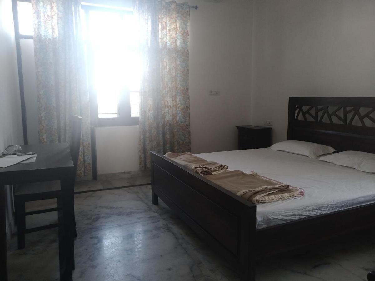 Ajay Bhawan Hotel Udajpur Zewnętrze zdjęcie