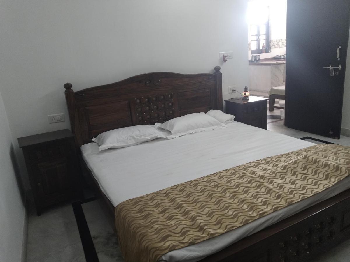 Ajay Bhawan Hotel Udajpur Zewnętrze zdjęcie